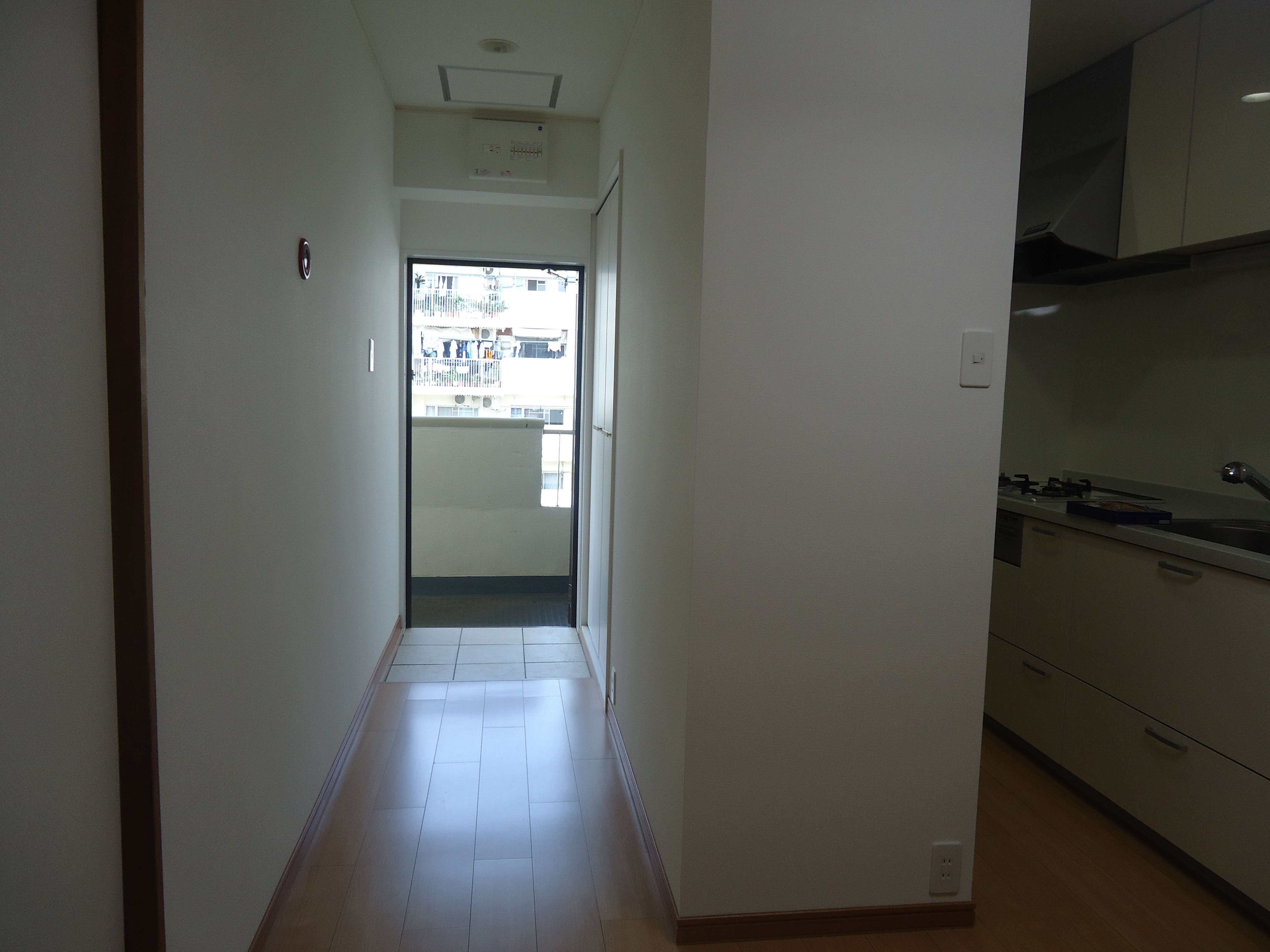 マンションリフォーム完成しました 凸凹で収納スペース確保 京都市山科区t様邸