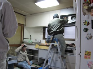 京都市山科区Ｓ様邸～キッチンリフォーム③～キッチン取り付け