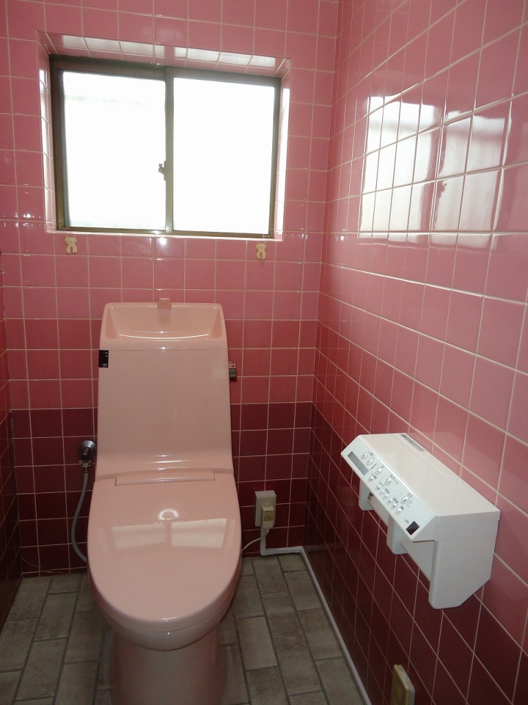 京都府宇治市t様邸トイレ 洗面台の入替工事が完了しました