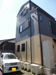 滋賀県大津市W様邸の内部改修＆屋根塗装工事が始まりました☆