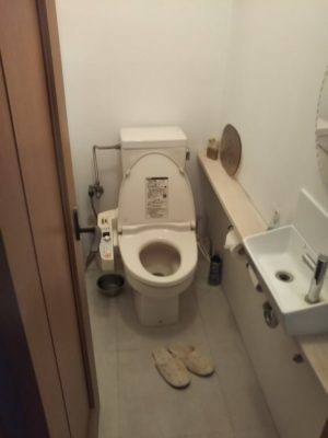 京都府宇治市Y様邸トイレ・外壁塗装工事！まずは１階・２階のトイレの工事からスタート！性能とお掃除のしやすさを重視したトイレです！