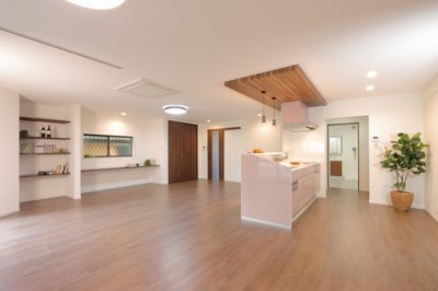 滋賀県東近江市K様邸の全面リフォーム★とっても広いLDKのあるお家が完成です！